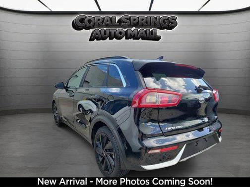 Aurora Black Pearl 2019 Kia Niro s Touring