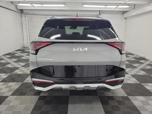 2024 Kia Sportage SX