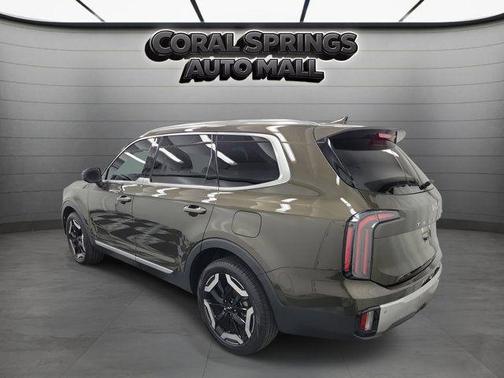 Dark Moss 2024 Kia Telluride EX