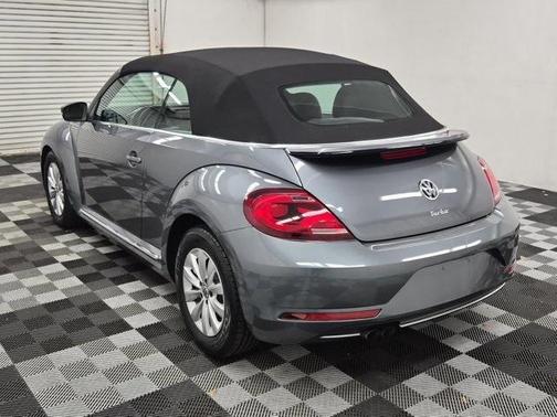 2019 Volkswagen Beetle 2.0T S