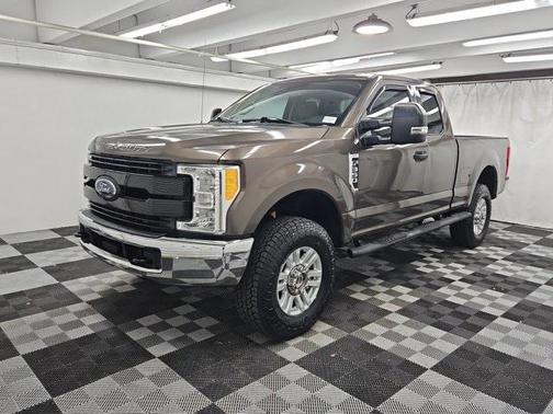 2017 Ford F-350 XLT