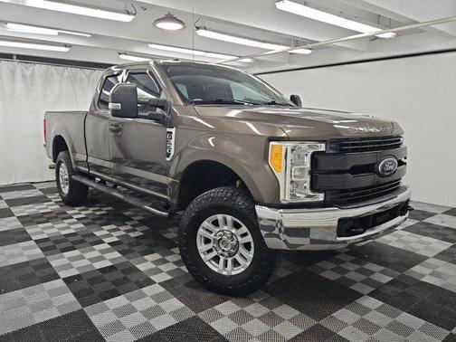 2017 Ford F-350 XLT