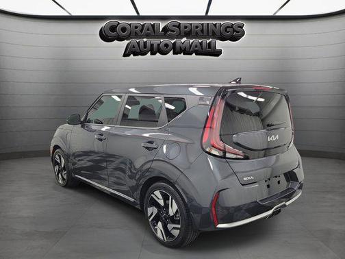 Gravity Gray 2024 Kia Soul GT-Line