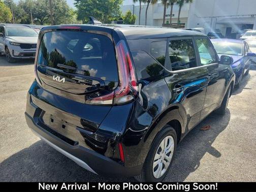 2023 Kia Soul LX