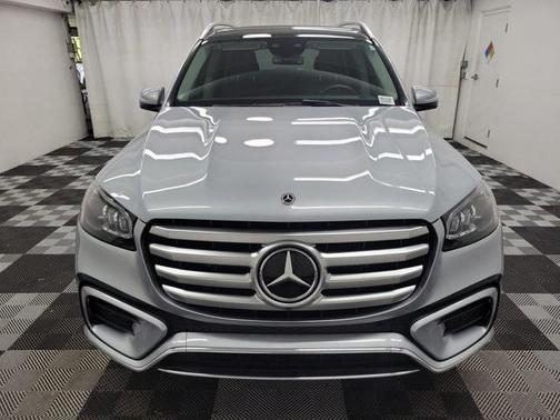 2024 Mercedes-Benz GLS 450 4MATIC