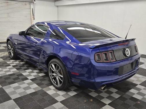 2014 Ford Mustang GT Premium