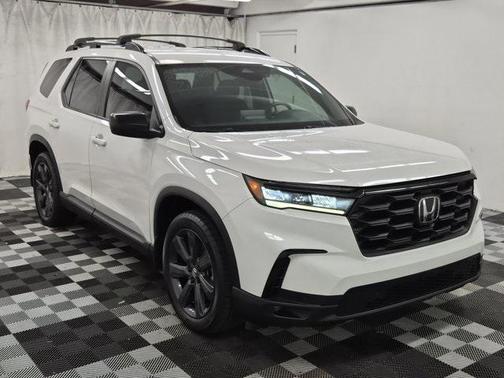 2023 Honda Pilot AWD Sport
