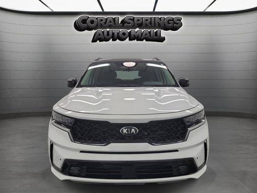Glacial White Pearl 2021 Kia Sorento SX
