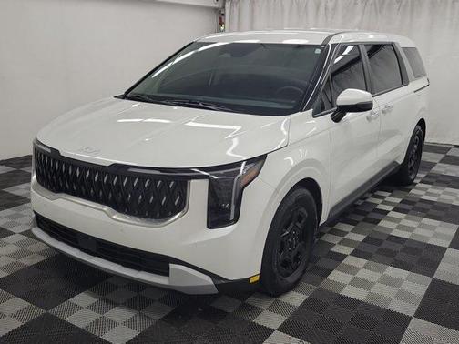 2025 Kia Carnival LXS