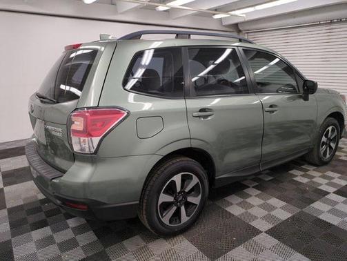 2017 Subaru Forester 2.5i