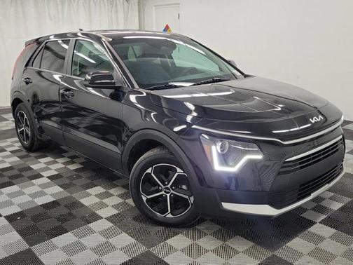 2024 Kia Niro LX