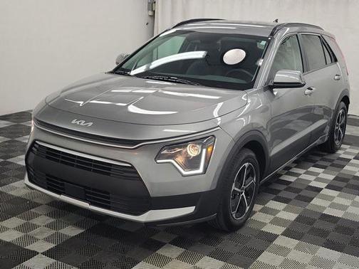 2025 Kia Niro EX