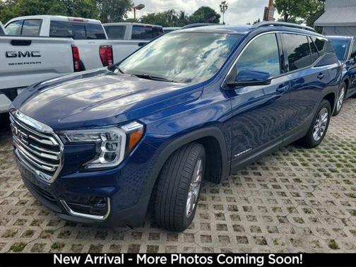 2022 GMC Terrain SLT