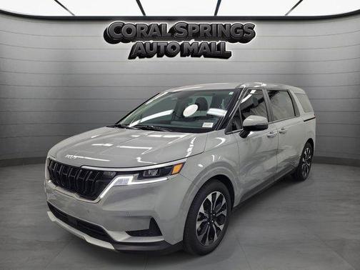 Ceramic Silver 2024 Kia Carnival EX
