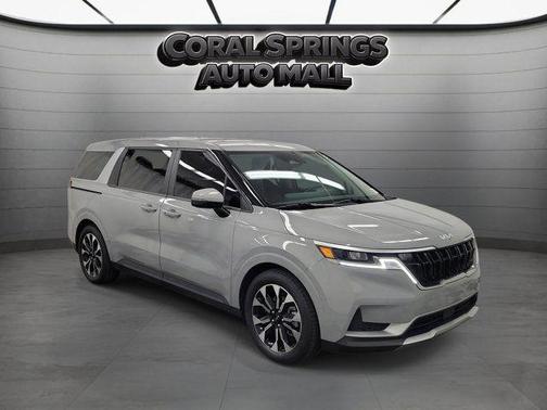 Ceramic Silver 2024 Kia Carnival EX