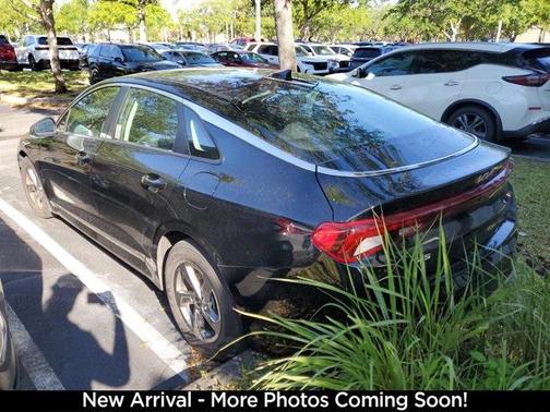 2023 Kia K5 LXS