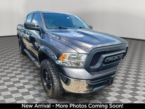 2019 RAM 1500 SLT