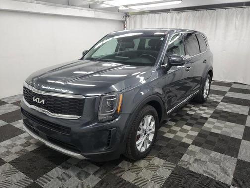 2022 Kia Telluride LX
