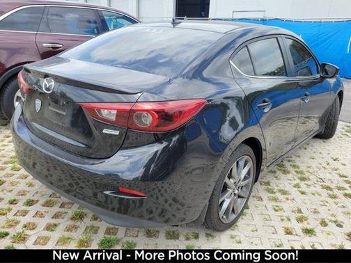 2018 Mazda Mazda3 Grand Touring