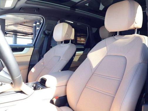 2026 Porsche Cayenne Cayenne E-Hybrid