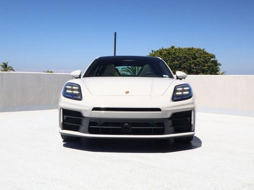 Chalk 2026 Porsche Panamera RWD