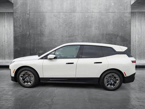 2022 BMW iX xDrive50