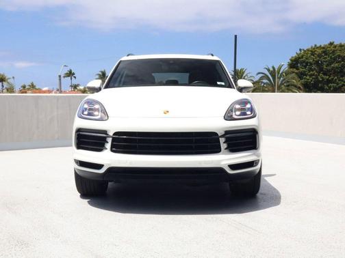 White 2021 Porsche Cayenne Cayenne