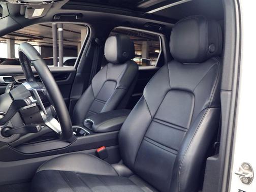 White 2021 Porsche Cayenne Cayenne