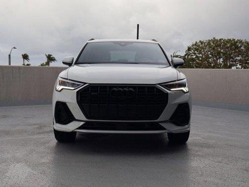 2023 Audi Q3 45 S line Premium Plus