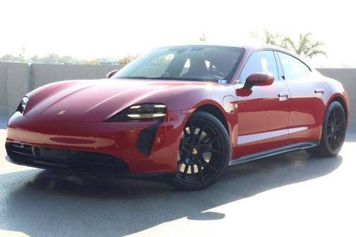 2024 Porsche Taycan GTS
