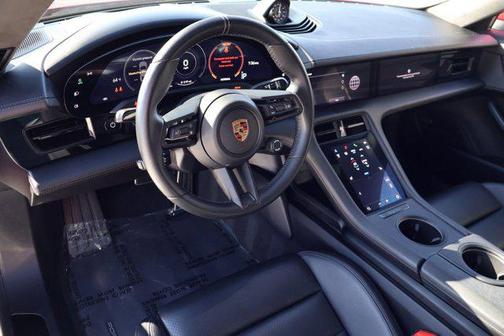 2024 Porsche Taycan GTS