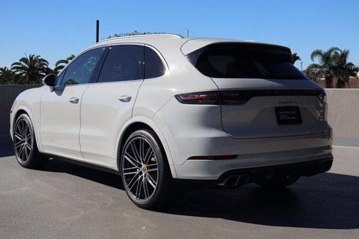 2020 Porsche Cayenne Turbo