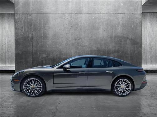 2024 Porsche Panamera RWD