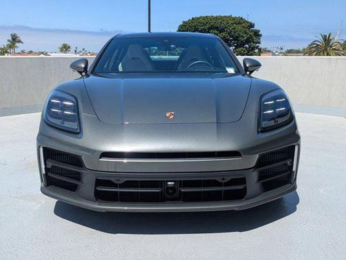 2024 Porsche Panamera RWD
