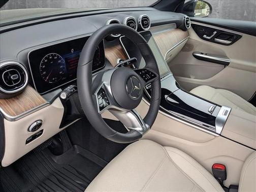 2024 Mercedes-Benz GLC 300 4MATIC