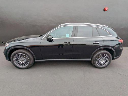 2024 Mercedes-Benz GLC 300 4MATIC