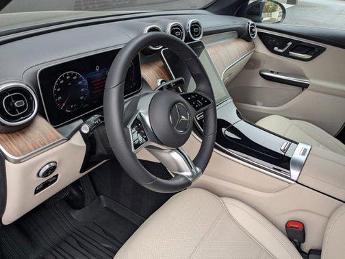 2024 Mercedes-Benz GLC 300 4MATIC