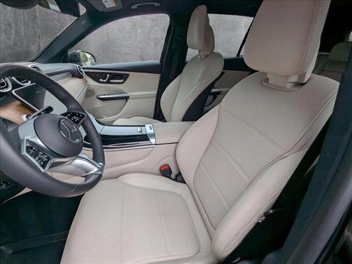 2024 Mercedes-Benz GLC 300 4MATIC