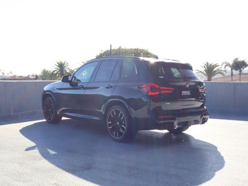 Black Sapphire Metallic 2023 BMW X3 M40i