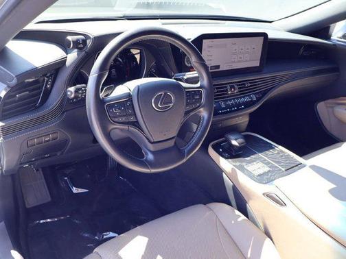 Atomic Silver 2023 Lexus LS 500 Base