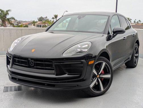 2025 Porsche Macan S
