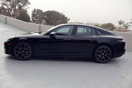 2021 Porsche Panamera 4