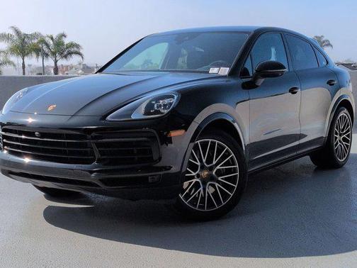 2023 Porsche Cayenne Platinum Edition