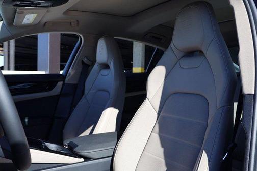 2026 Porsche Panamera RWD