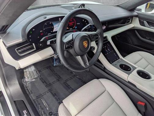 2020 Porsche Taycan Turbo