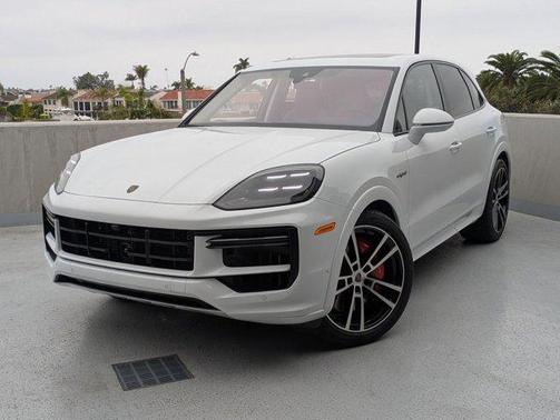 2026 Porsche Cayenne Turbo