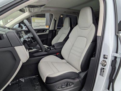 2026 Porsche Cayenne Turbo