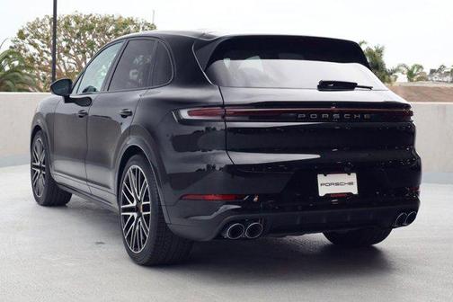 2026 Porsche Cayenne Cayenne