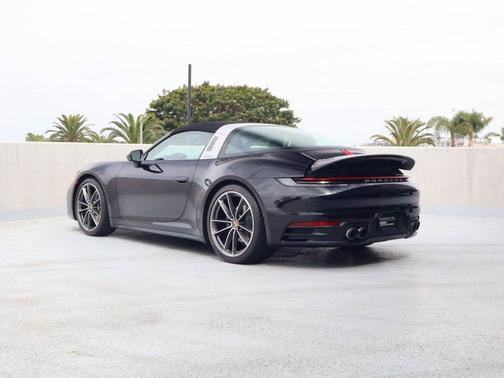 Jet Black Metallic 2023 Porsche 911 Targa 4