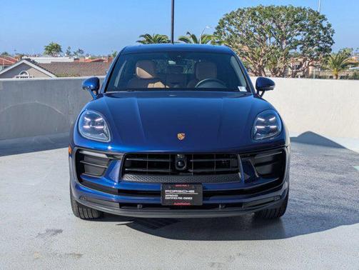 2024 Porsche Macan AWD